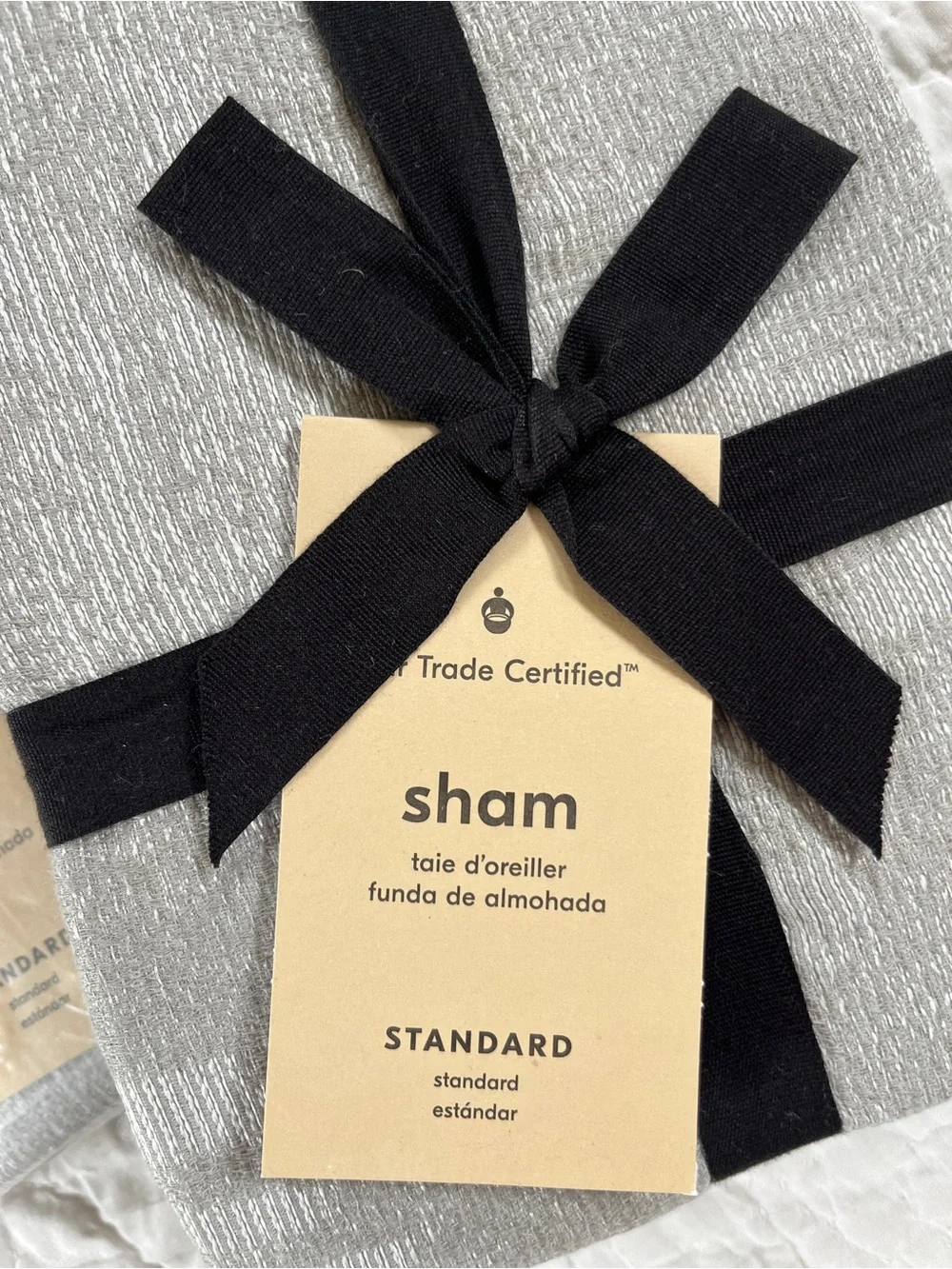 x2 NWT West Elm Ikat Matelasse Tencel Cotton Standard Shams Silver Gray Silky